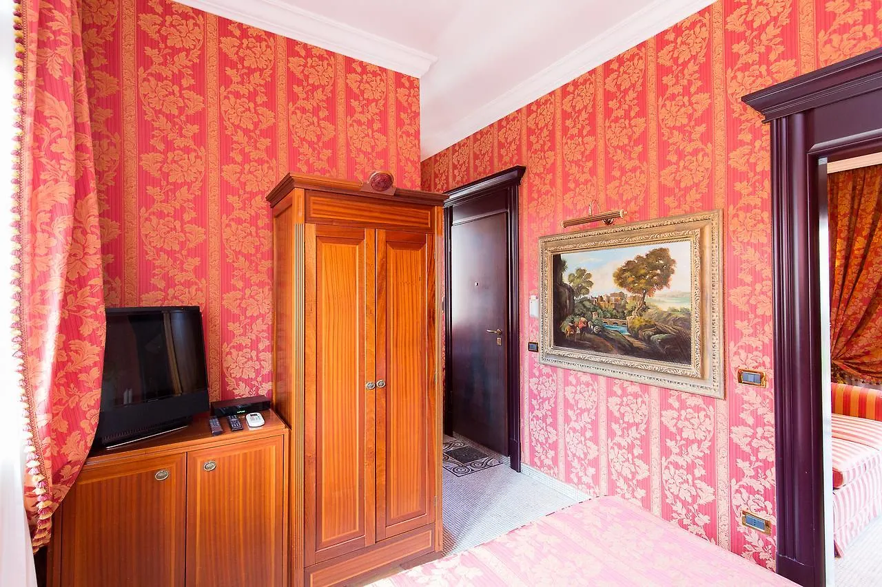 Hotel Celio Rome 3*,